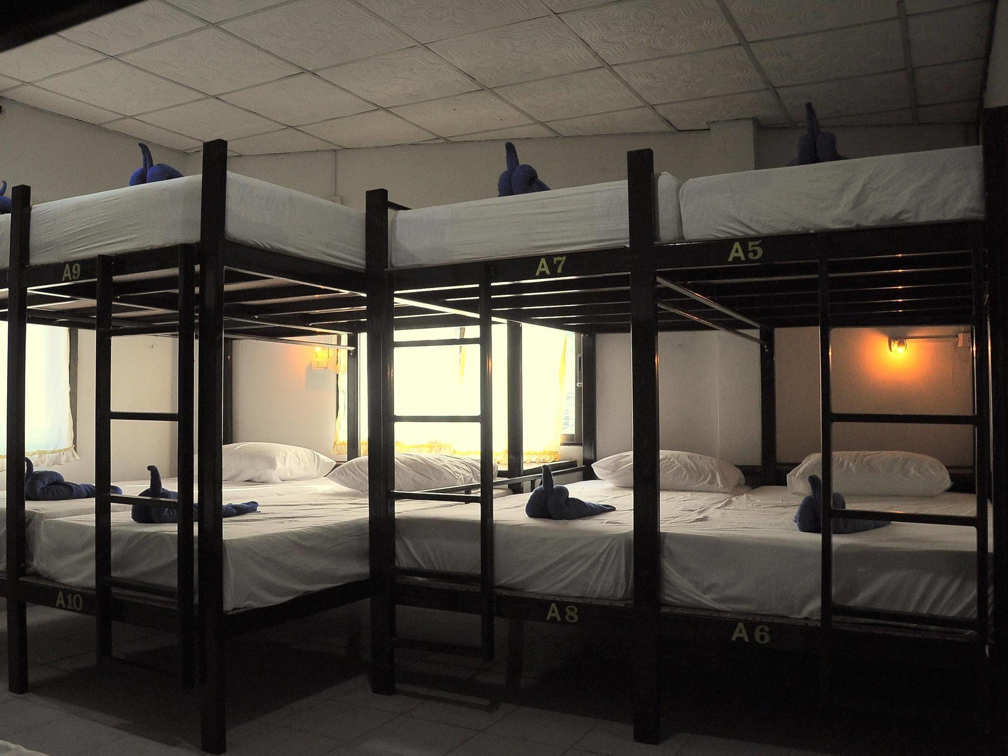 Mickey Hostel Haad Rin Eksteriør billede